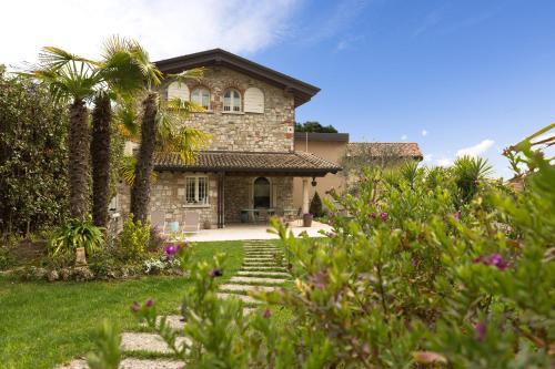 Toscolano Maderno Villa | Villa dei Colori
