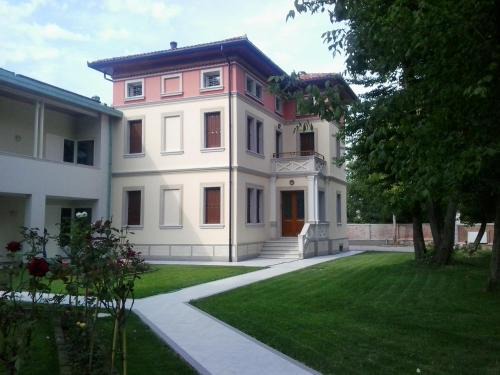 Portogruaro Apartamento | Villa delle Rose