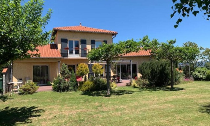 Cussac-sur-Loire Casa | VILLA des CHEMINS