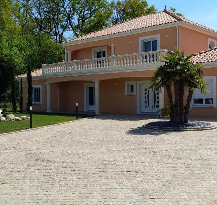 Saint-Doulchard Cama Y Desayuno | VILLA DES CHENES-Adult only