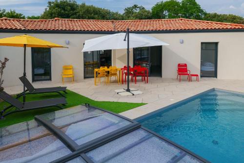 Jard-sur-Mer Casa | Villa des Hérondais avec piscine - idéal familles - 8 personnes