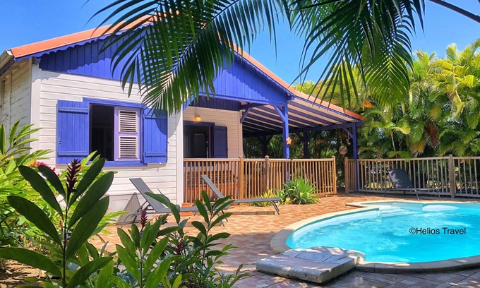 Bas Vent Villa | Villa Deshaies, 6 personas, a 300 m de la playa de Fort Royal.