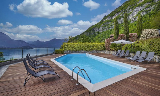 Lierna Villa | Villa "Diamante" cerca del lago con vistas al lago, piscina compartida y Wi-Fi