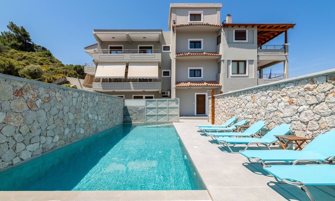 Petaloudes Apartamento | Villa Divina
