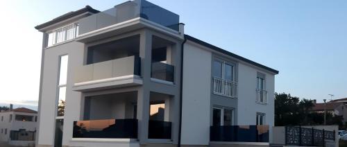 Mali Maj Apartamento | Villa Dominka