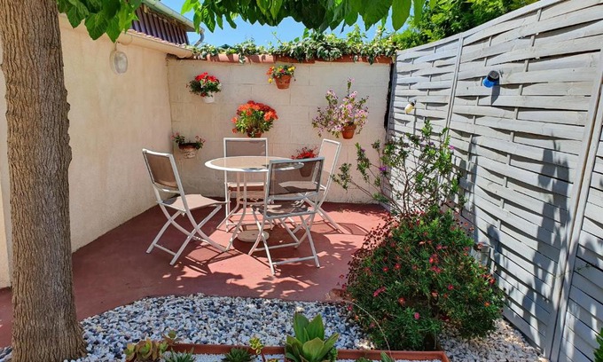 Frontignan Apartamento | Villa Dora