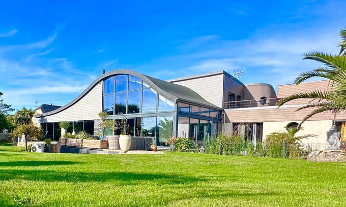 Santec Villa | VILLA DE LUJO DE PIE 14 PISC INT 29 ° ROSCOFF 100M VISTA AL MAR Y PLAYA SURF