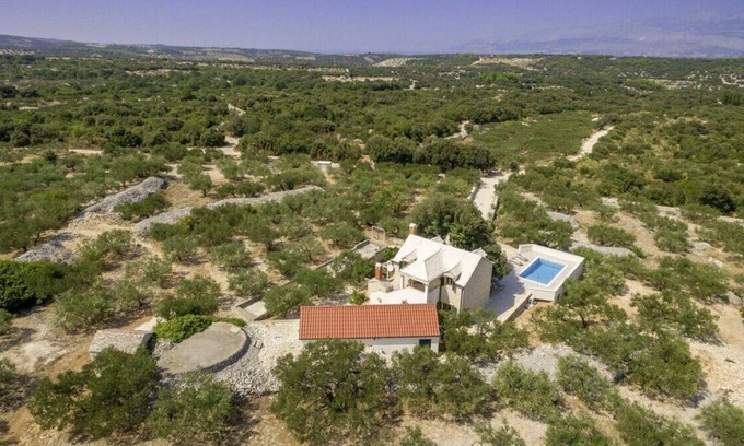 Praznica Villa | Villa Dubrava in Pučišća - Haus für 5-7 Personen