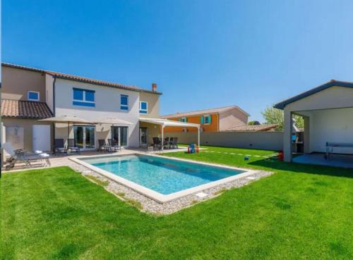 Liznjan Villa | Villa Edi-heated pool & e-bike