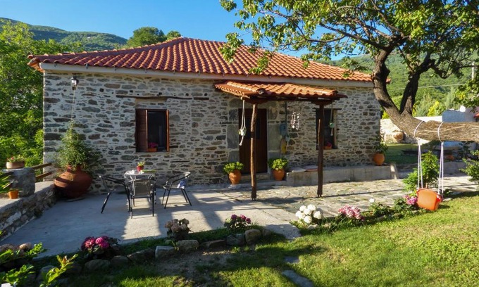 Volos Casa | Villa Efrosini