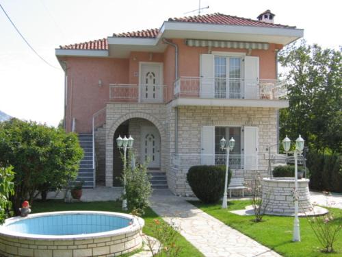 Perama Casa | Villa Elena