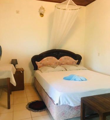 Thiranagama Hotel | Villa Elena view