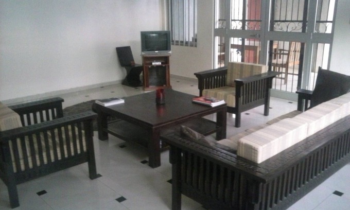 Littoral Department Villa | Villa Elisabeth, buena calidad, centro de Cotonou