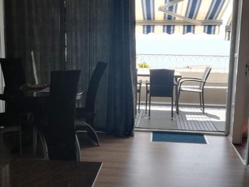 Jesenice Apartamento | Villa Elit- Three Bedroom Apartment with Sea View Terrace Penthouse