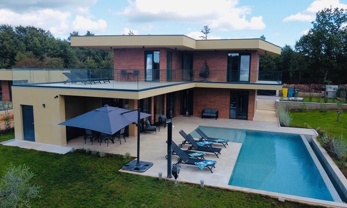 Bokordici Villa | Villa Elvita Exklusive Luxusvilla zur Miete