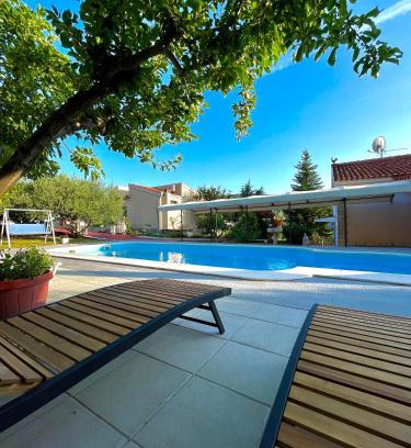 Tugare Villa | Villa Ema