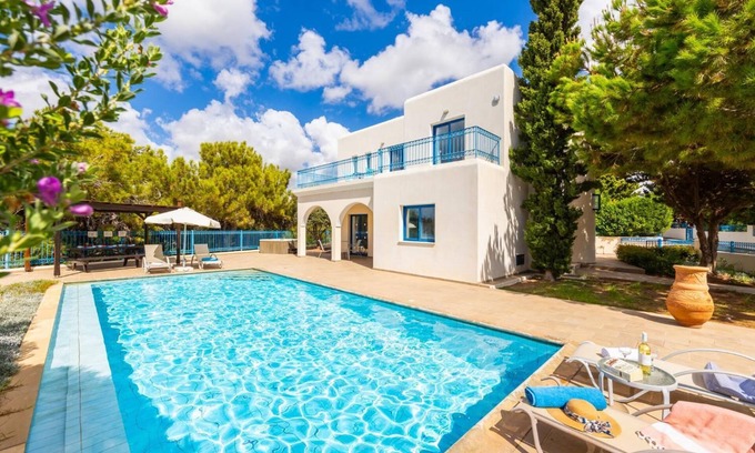 Agios Georgios Pegeias Villa | Villa Ermis - Tres Habitaciones Villa, Capacidad 7