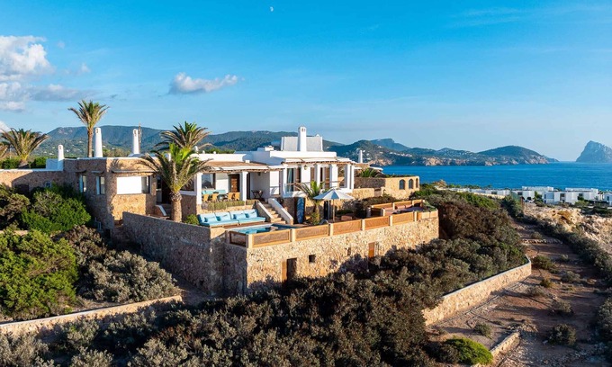 Cala Comte Villa | VILLA SUS AMORES