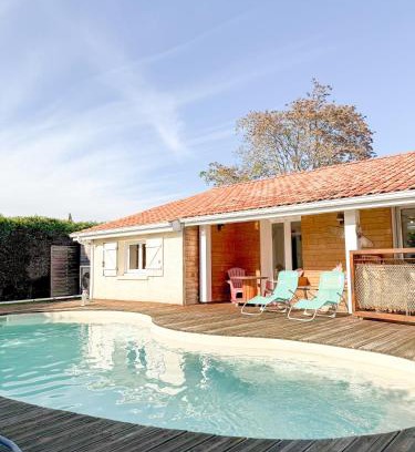 Toulenne Casa | Villa Familiale avec Piscine Privée