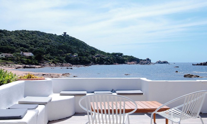 Isolella Villa | Villa pies en agua