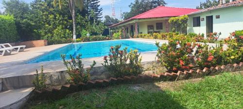 Palmira Casa | Villa Fina Campestre Rozo Estate
