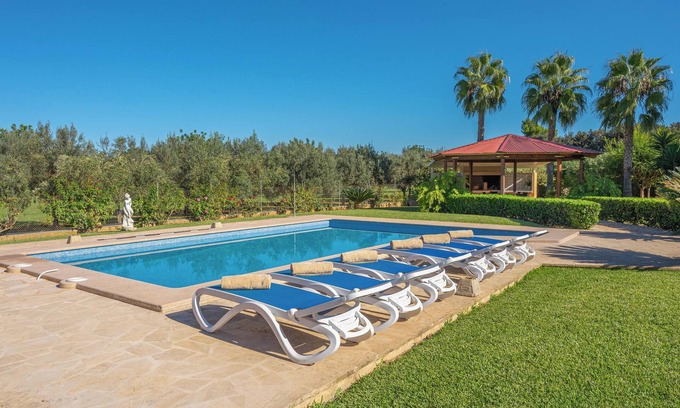 Felanitx Villa | "Finca Can Tomeu" con vistas a la montaña, piscina, jardín, aire acondicionado y Wi-Fi