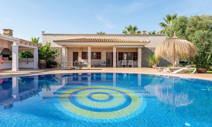 Sa Pobla Villa | Villa "Finca Son Manyo 225" con vistas a la montaña, piscina privada y Wi-Fi