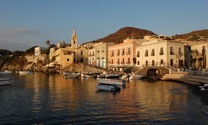 Lipari Historic Centre Casa | Villa Fiorentino
