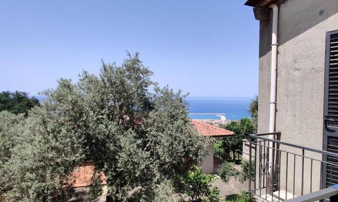 Sant'Agata di Militello Casa | Villa Fiorita