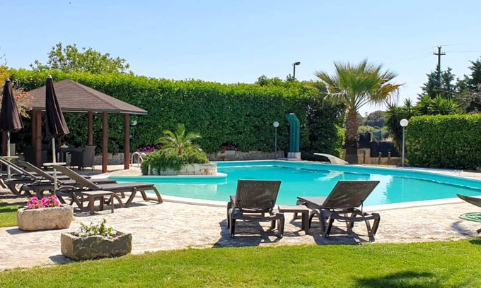 Oria Villa | Villa Fontana en la bella Oria