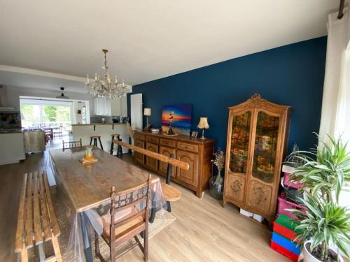 Merville-Franceville-Plage Villa | Villa Mirabelle - Proche plage