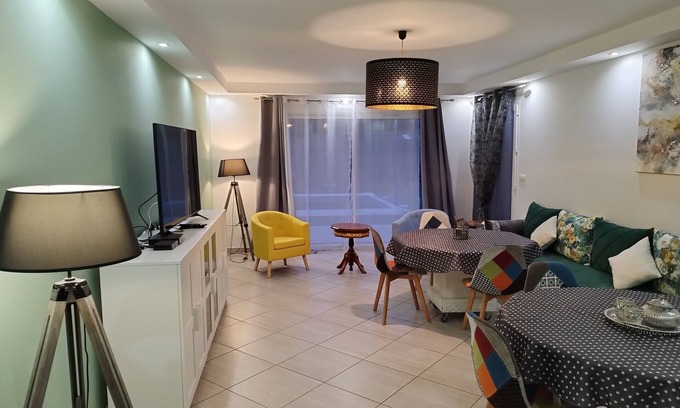 Saint-Sulpice-et-Cameyrac Casa | Villa Darna au Calme Avec Piscine, Proche Bordeaux