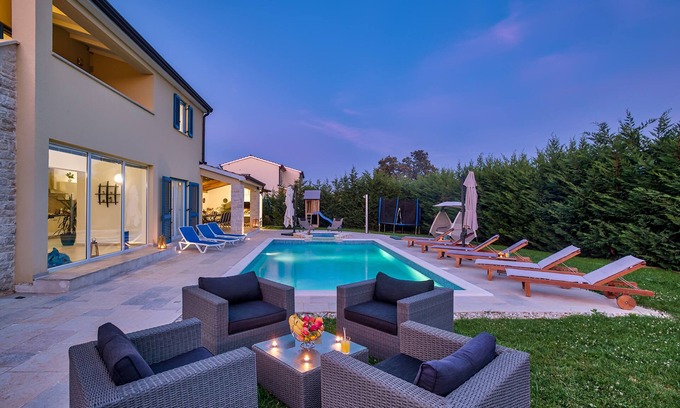 Muzini Villa | Beautiful villa with pool and sauna for vacation in Istria