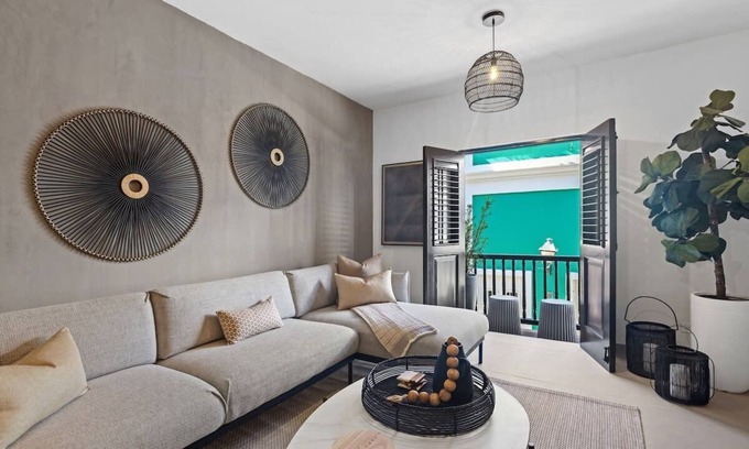 Mercado Apartamento | Villa Gautier | A truly special historic 2 bedroom in the heart of Old San Juan