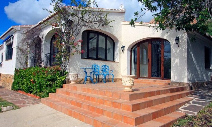 Montgo de Toscamar Villa | Villa 'Georgianna' con vistas a la montaña, Wi-Fi y aire acondicionado