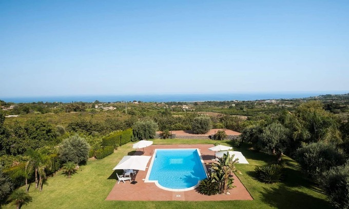 Santa Venerina Casa | Villa Ginevra depandance piscina y wifi y estacionamiento gratuito