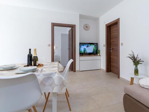 Mugeba Apartamento | Villa Gioia apartment with terrace