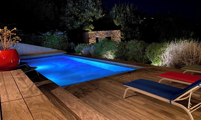 Monticello Villa | NUEVA VILLA CONTEMPORANEA / MAR MAGNÍFICO / PISCINA PRIVADA / 8 personas