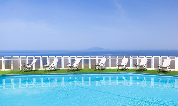 Schiazzano Villa | Villa Giulia in Massa Lubrense