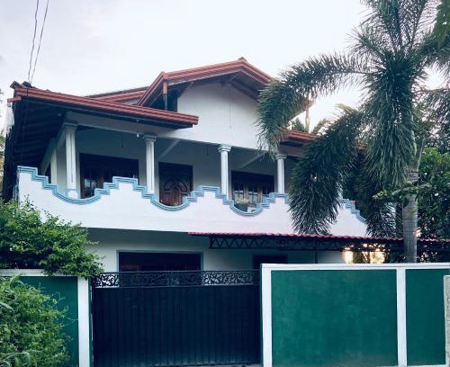 Tangalle Hotel | Villa Glitter Gateway
