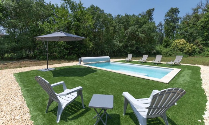 Berrias-et-Casteljau Casa | Villa Graveyron - Maison avec piscine privée