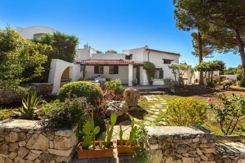 Taranto Casa | Villa Greca by BarbarHouse