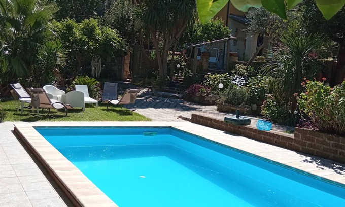 San Felice a Cancello Apartamento | Villa ; Guest accommodation in independent wing