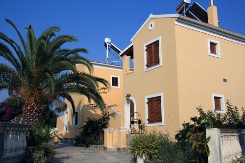 Arillas Apartamento | Villa Helen