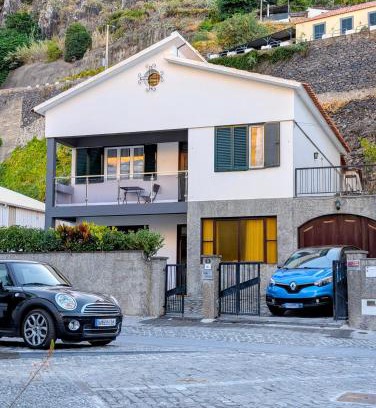 Ribeira Brava Casa | Villa Herédia