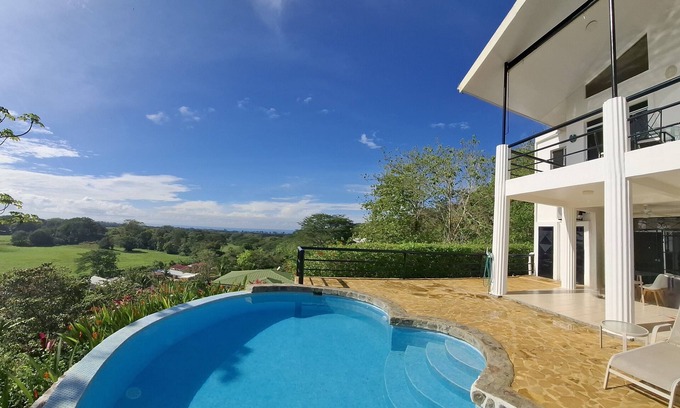 Playa Hermosa Apartamento | Villa Hermosa Claudia - Nature and relaxation with sea view, only 5 min. to the beach