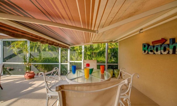 Pelican Casa | Villa Hideaway, Cape Coral