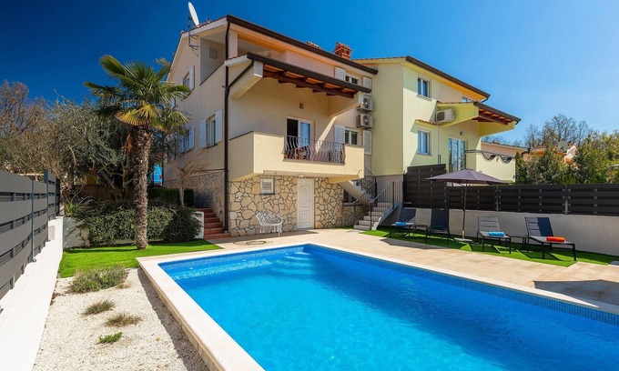 Farini Casa | Villa Holiday Home Sabine