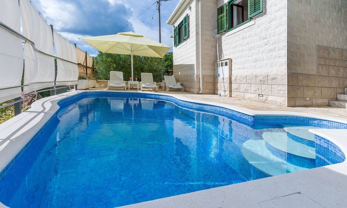 Zvecanje Casa | Villa Holiday home Zvečanje (V6211-K1) - Zvečanje