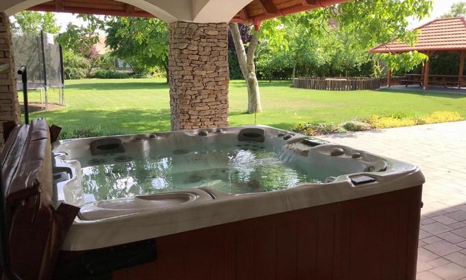 Poroszlo Apartamento | Villa Holiday
